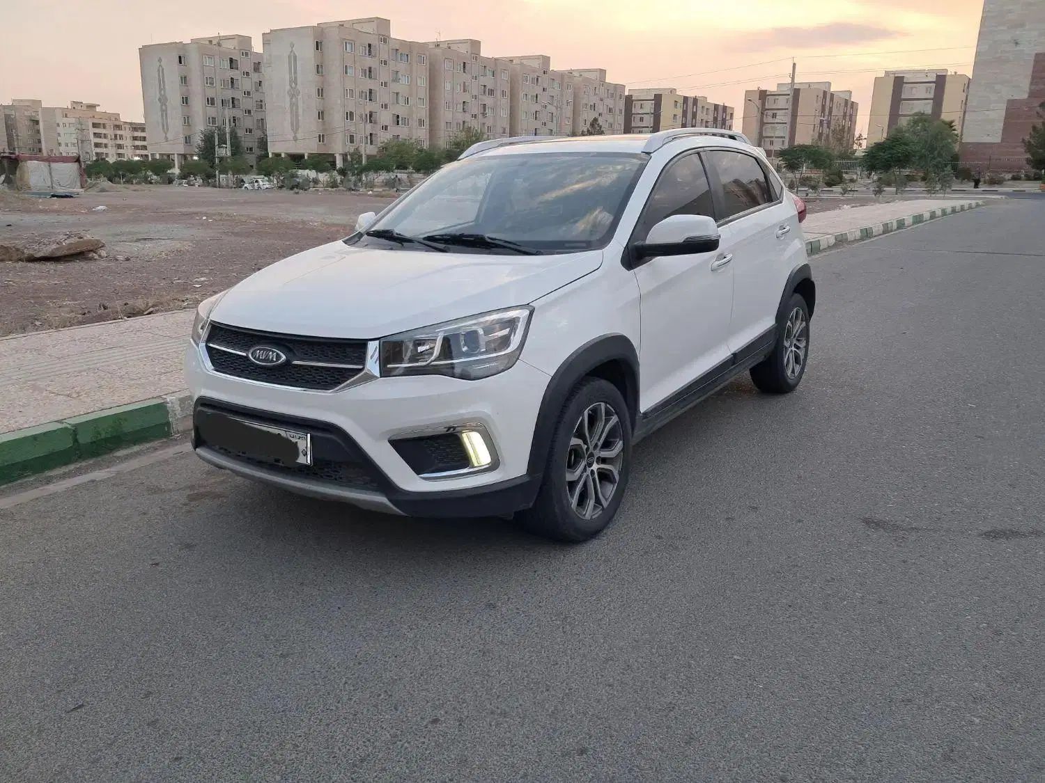 ام وی ام X22 اتوماتیک اسپرت اکسلنت - 1398