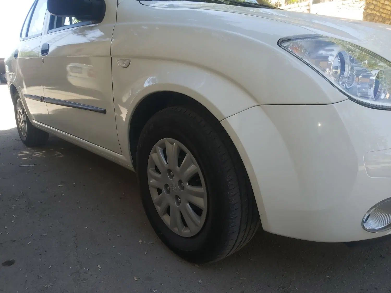 تیبا صندوق دار SX - 1400
