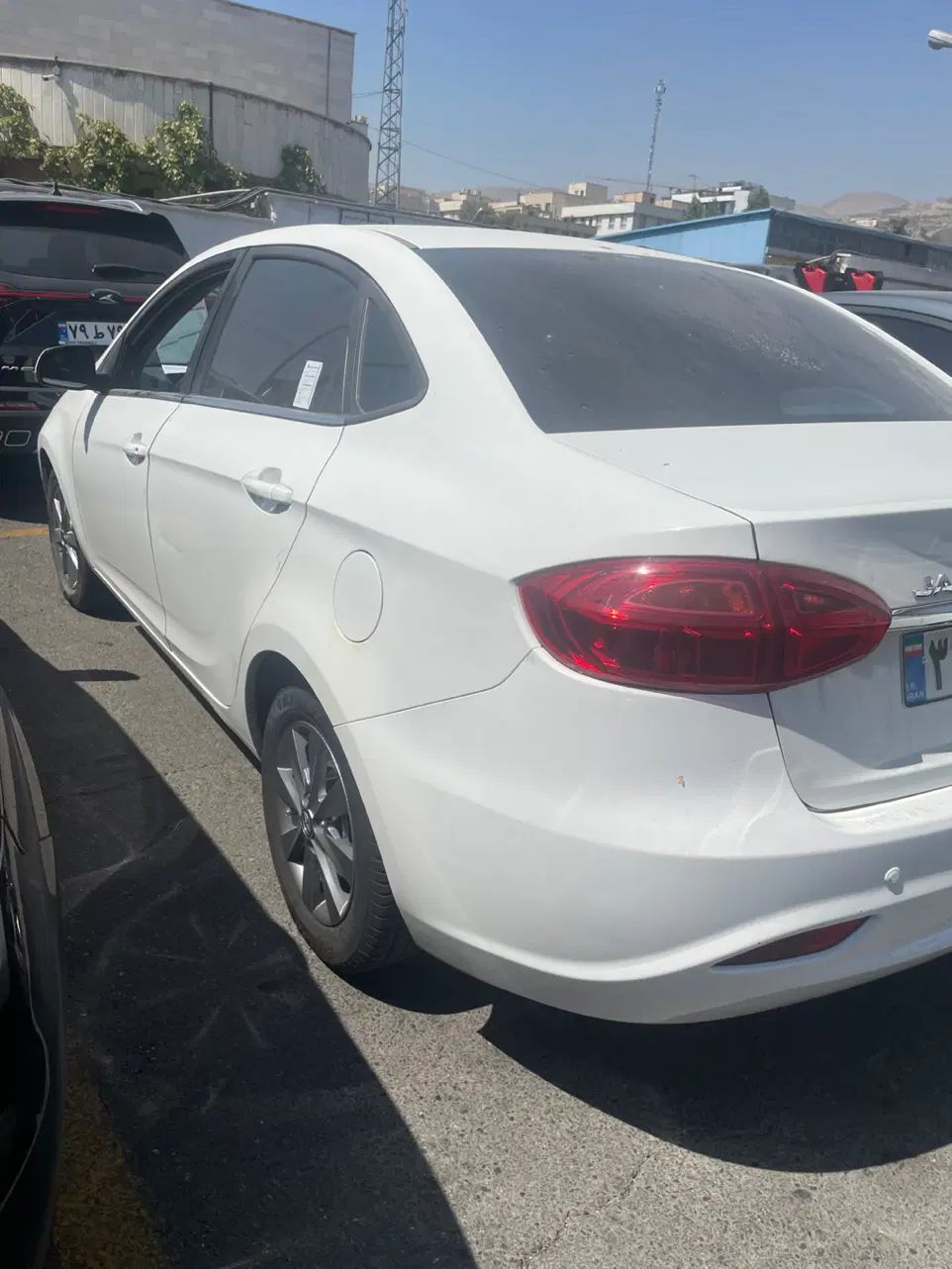 جک J4 اتوماتیک آپشنال - 1404