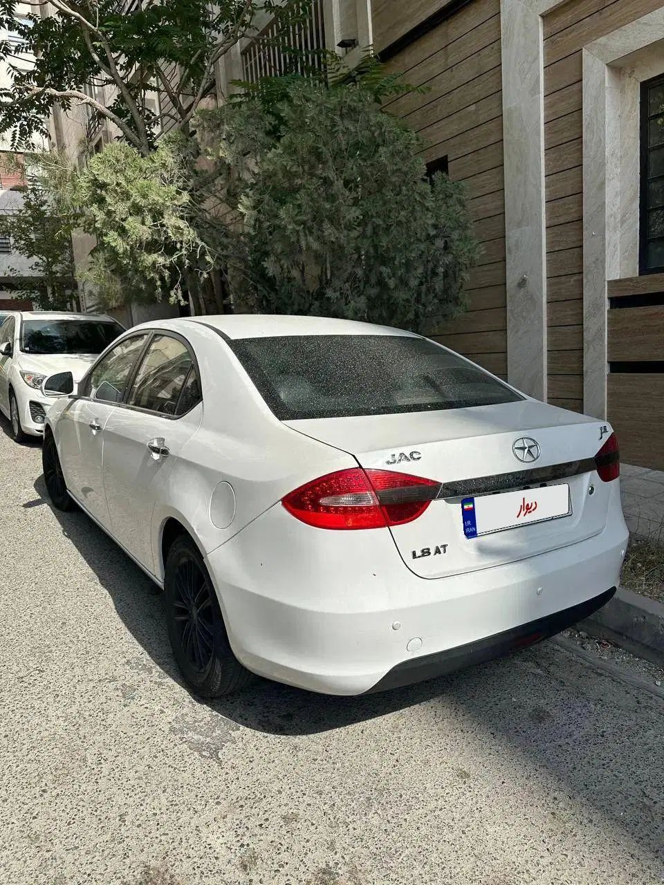 جک J5 اتوماتیک - 1394