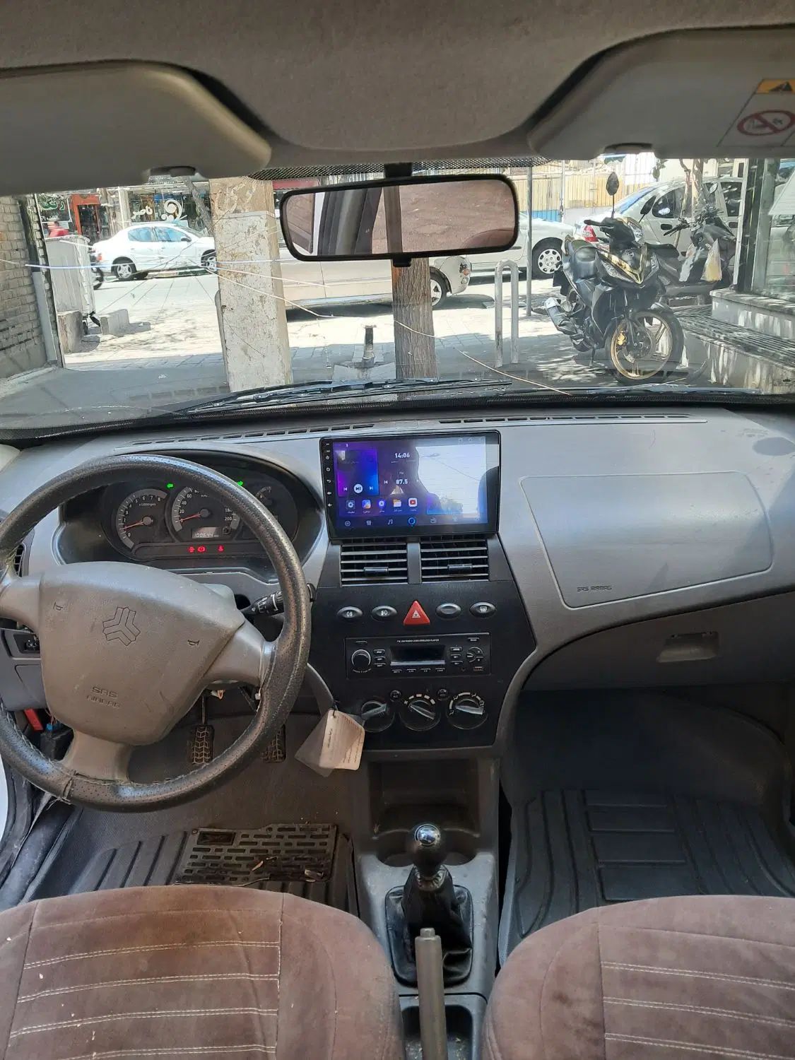 تیبا صندوق دار SX - 1401
