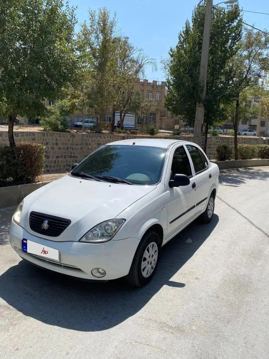 تیبا صندوق دار SX - 1401