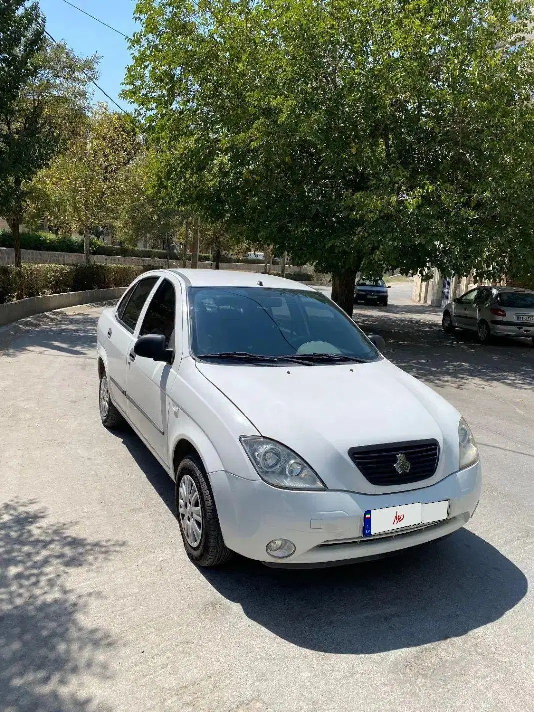 تیبا صندوق دار SX - 1401