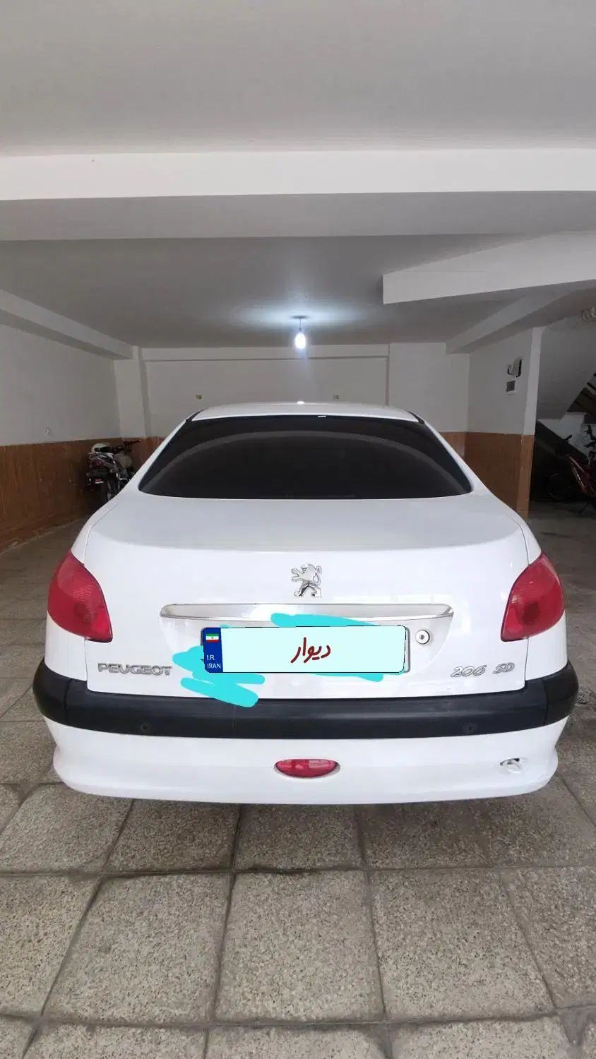 پژو ۲۰۶ صندوق دار v8 - 1396