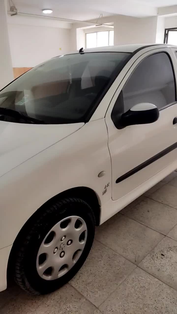 خودرو پژو، ۲۰۶ صندوق دار آگهی ann_20400387