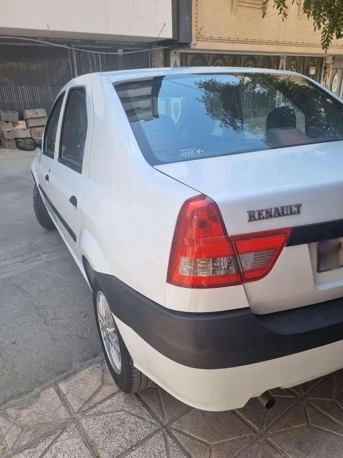 خودرو رنو، پارس تندر آگهی ann_20400449