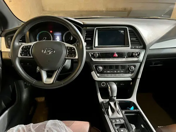 هیوندای سوناتا هیبرید GLS PLUS - 2019