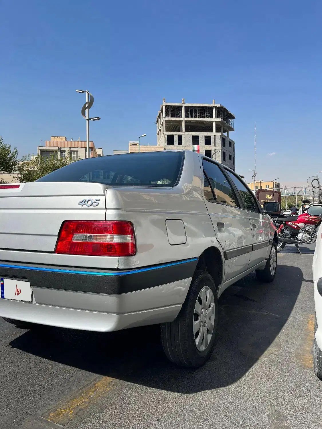پژو 405 SLX بنزینی  XU7 - 1389