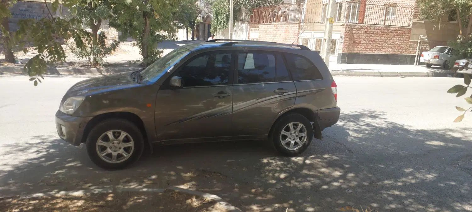 ام وی ام X33 دنده‌ای ساده - 1391