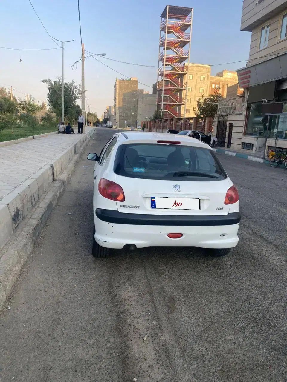 پژو 206 تیپ 2 - 1395