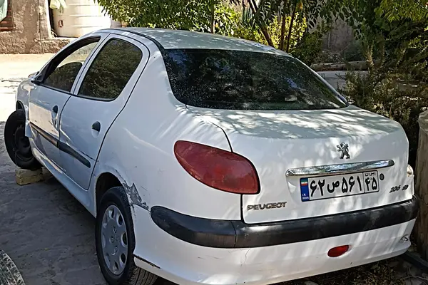 پژو ۲۰۶ صندوق دار v9 - 1390