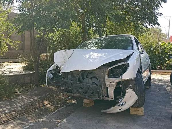 پژو ۲۰۶ صندوق دار v9 - 1390