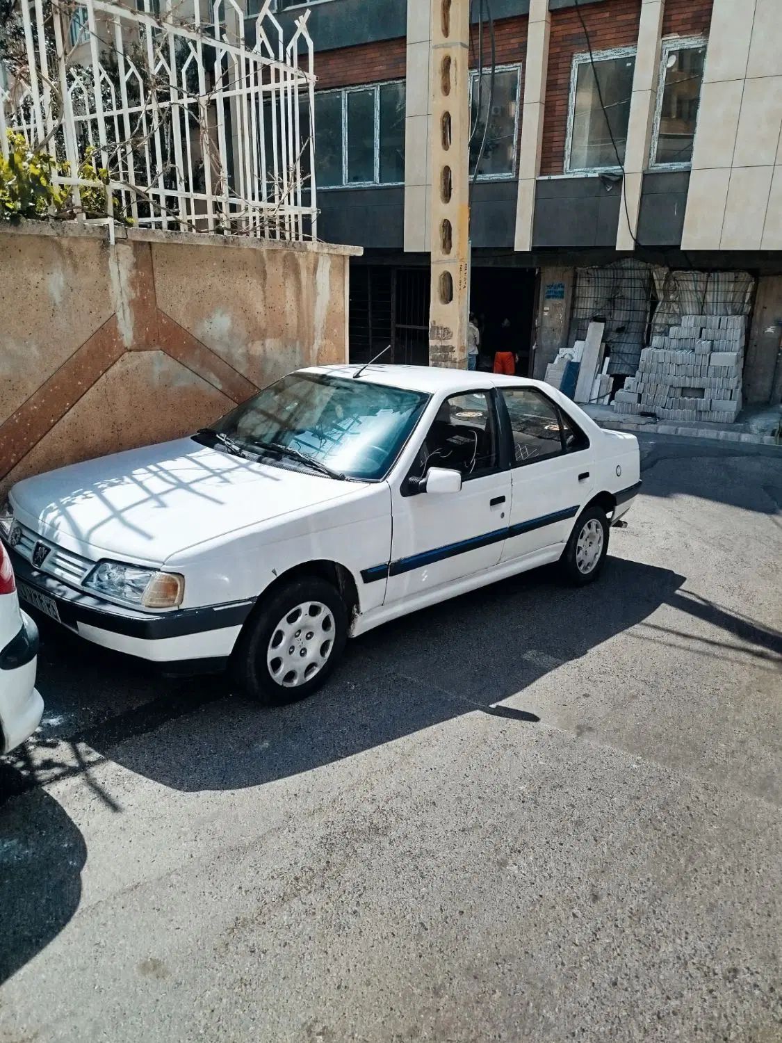 پژو 405 GL - 1373