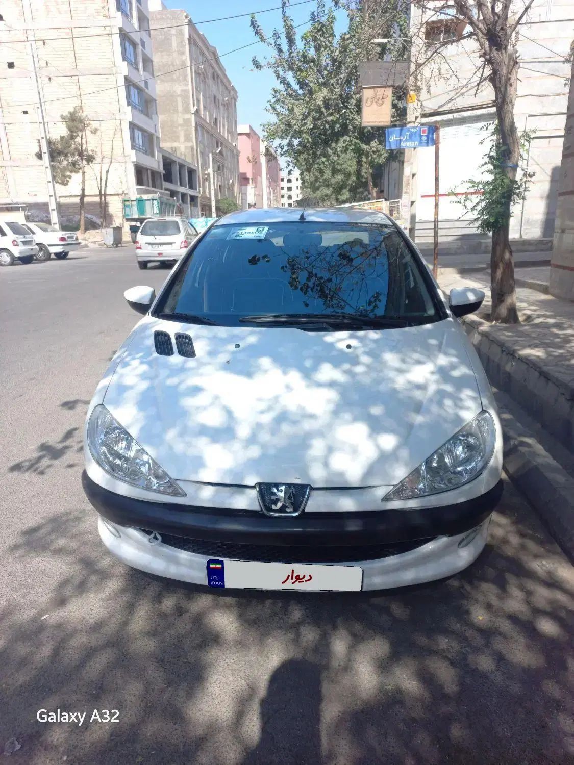 پژو ۲۰۶ صندوق دار v8 - 1399