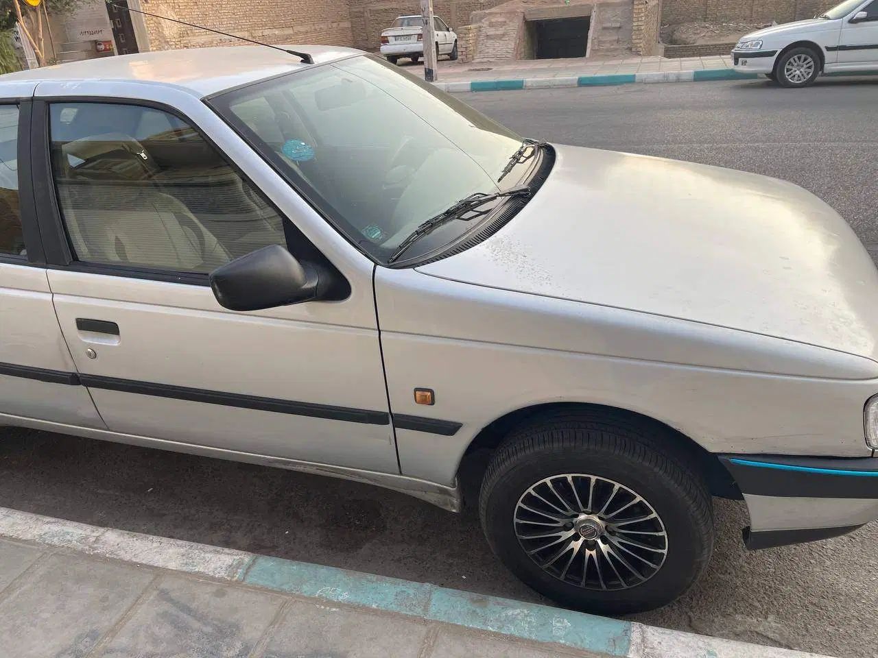 پژو 405 GLX - 1392