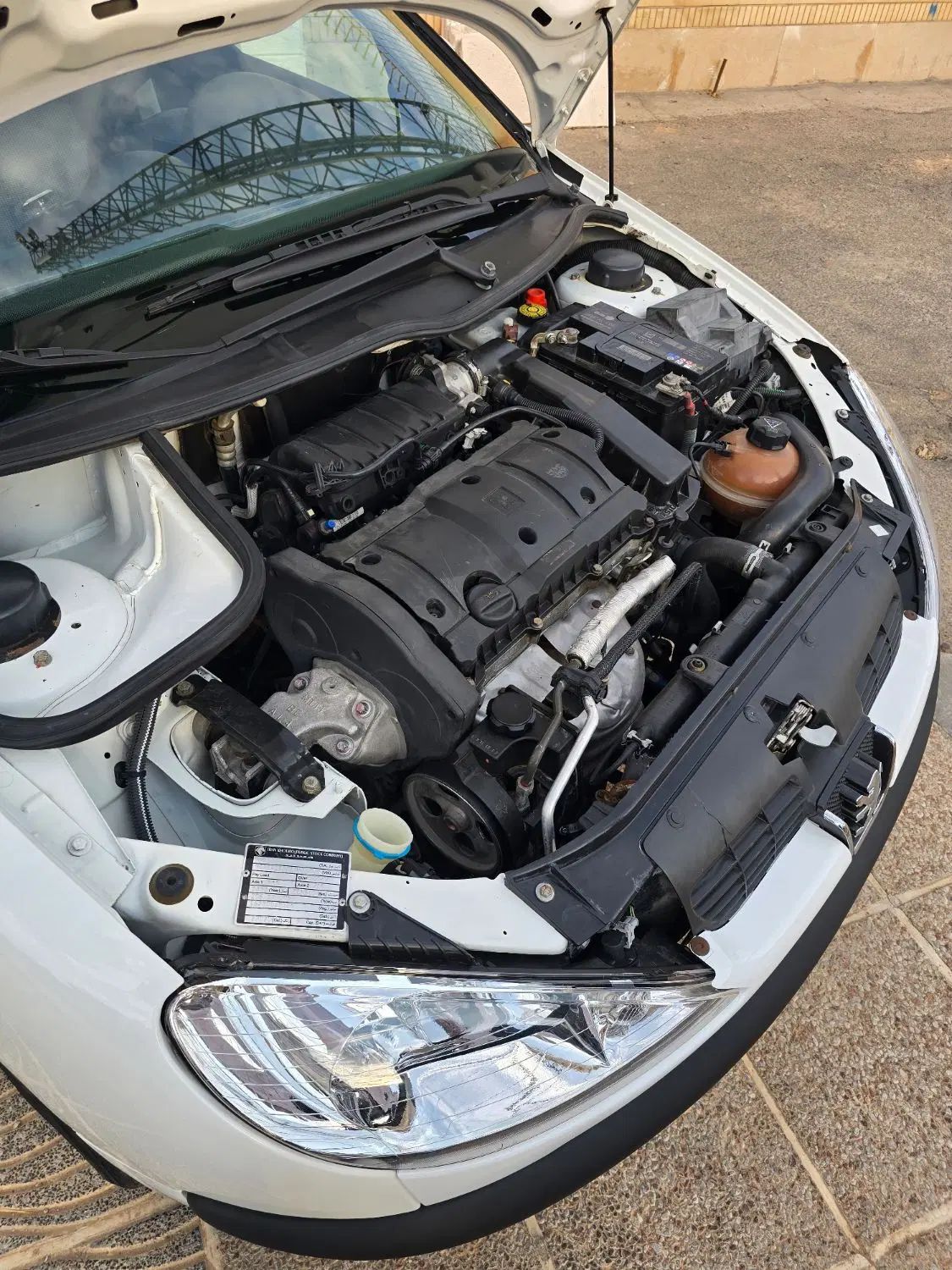 پژو ۲۰۶ صندوق دار v8 - 1393