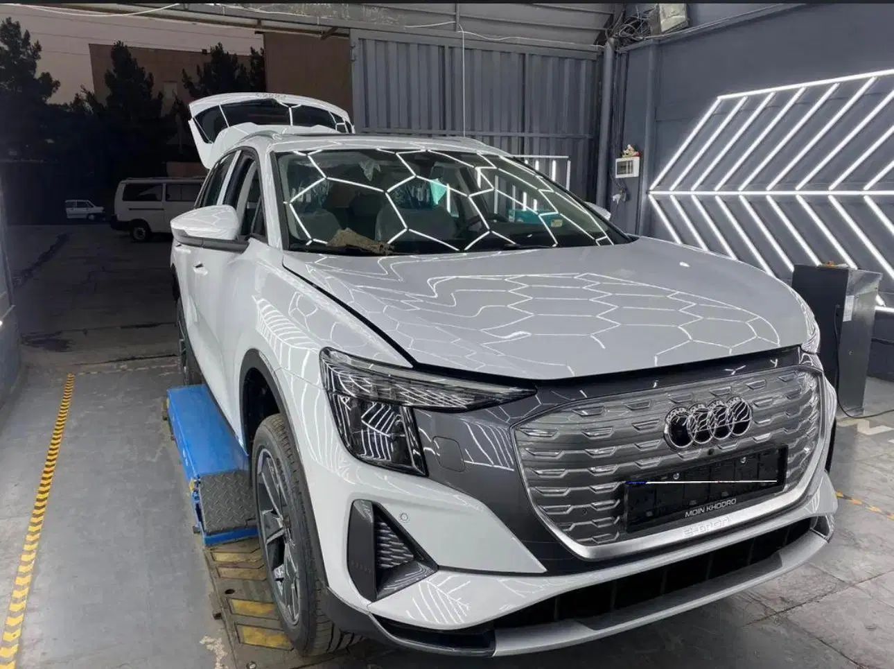 خودرو آئودی، Q5 آگهی ann_20402874