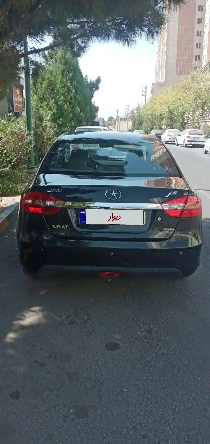 جک J5 اتوماتیک - 1394