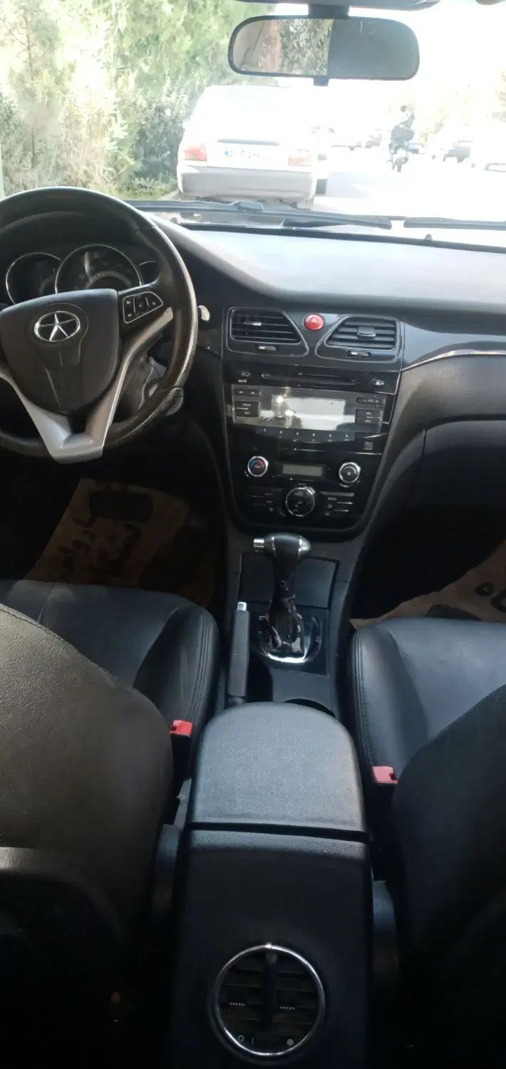 جک J5 اتوماتیک - 1394