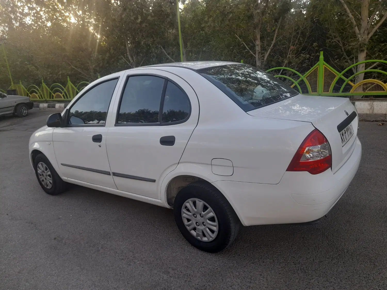 تیبا صندوق دار SX - 1398