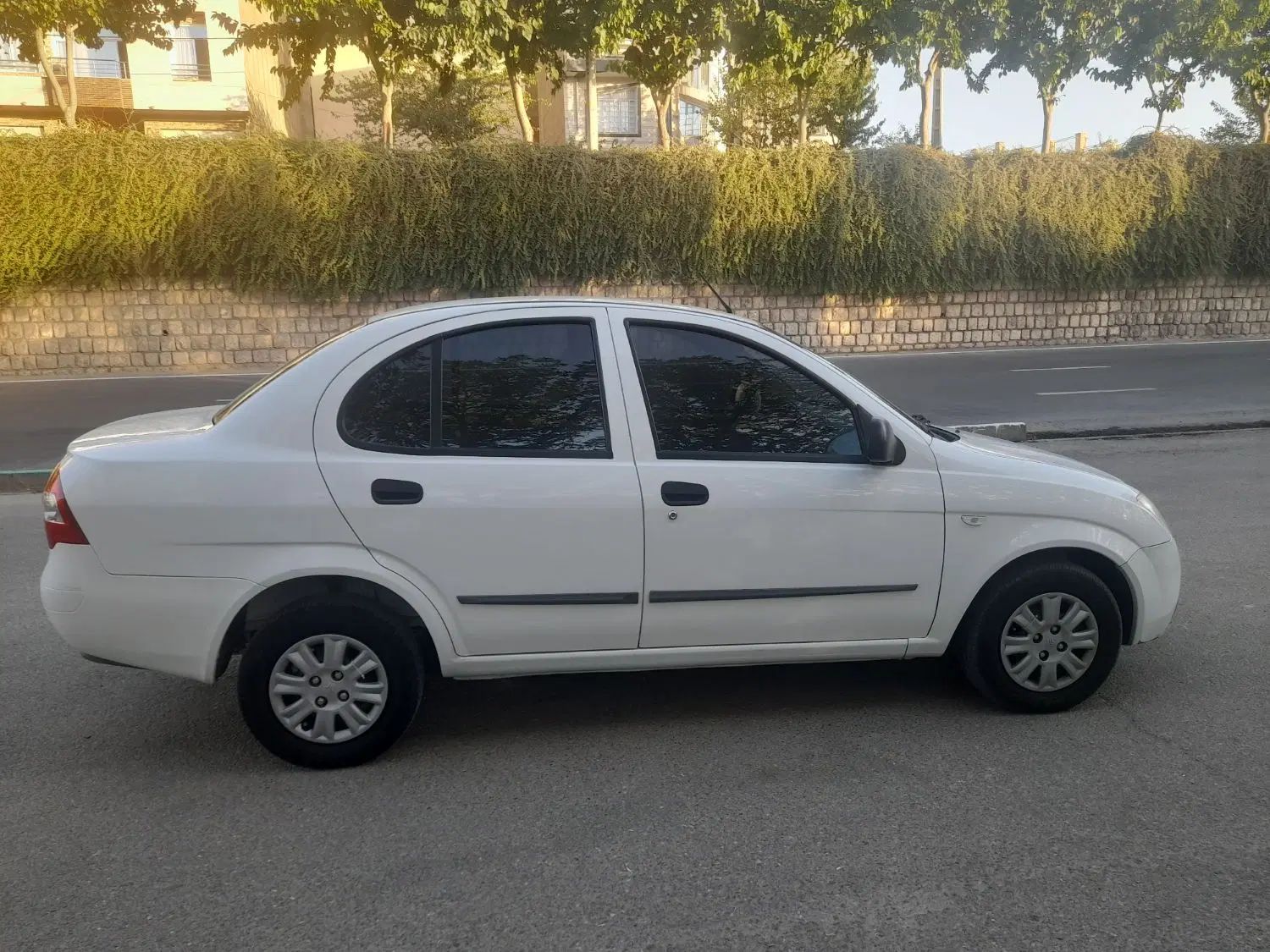 تیبا صندوق دار SX - 1398