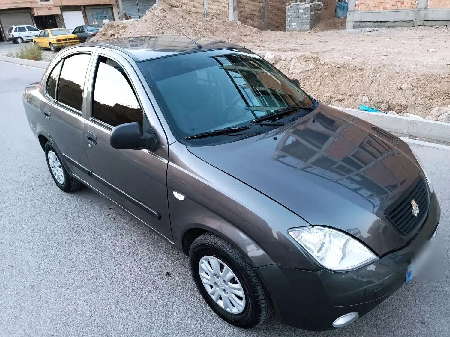 تیبا صندوق دار SX - 1390