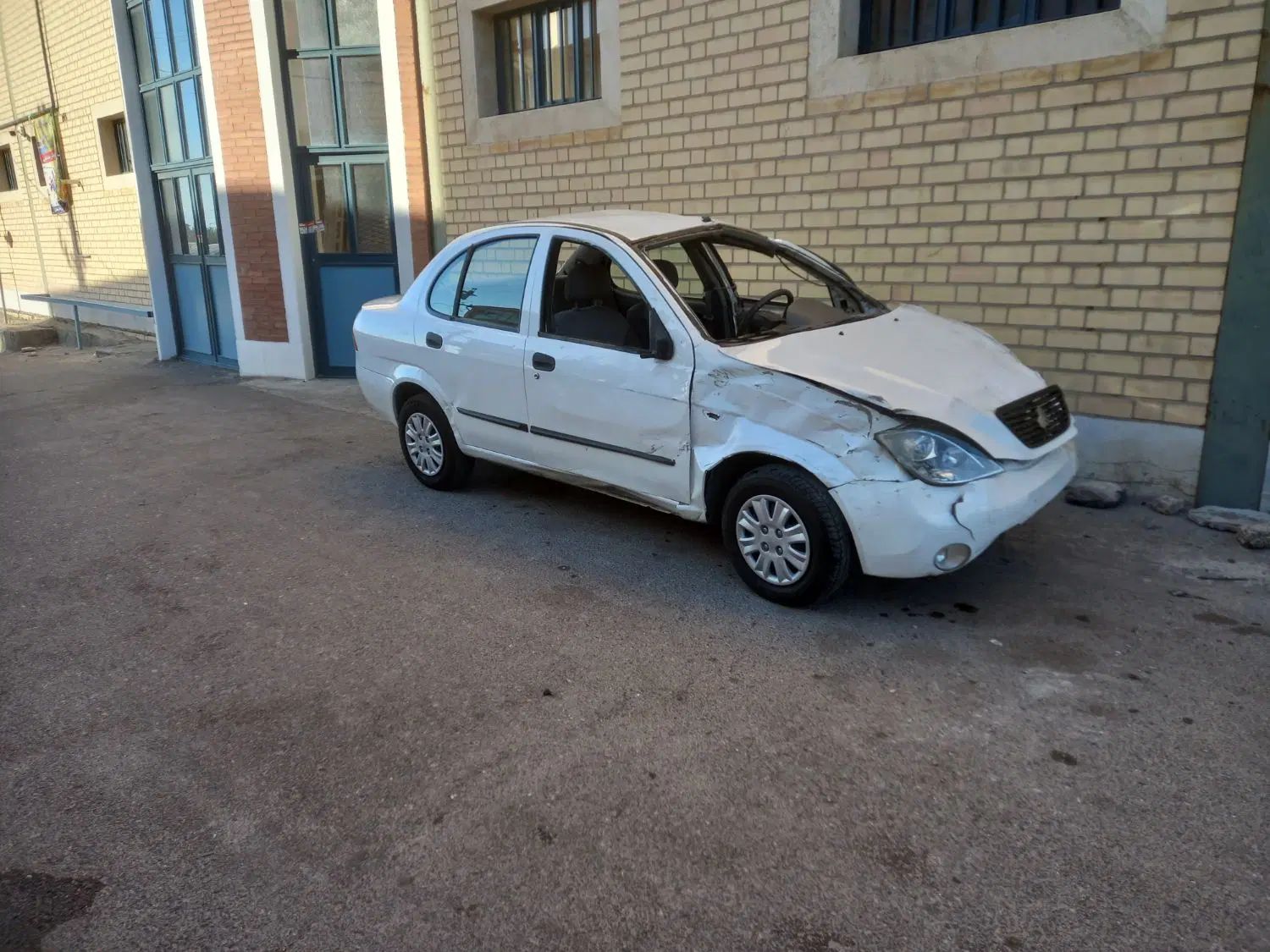 تیبا صندوق دار SX - 1398