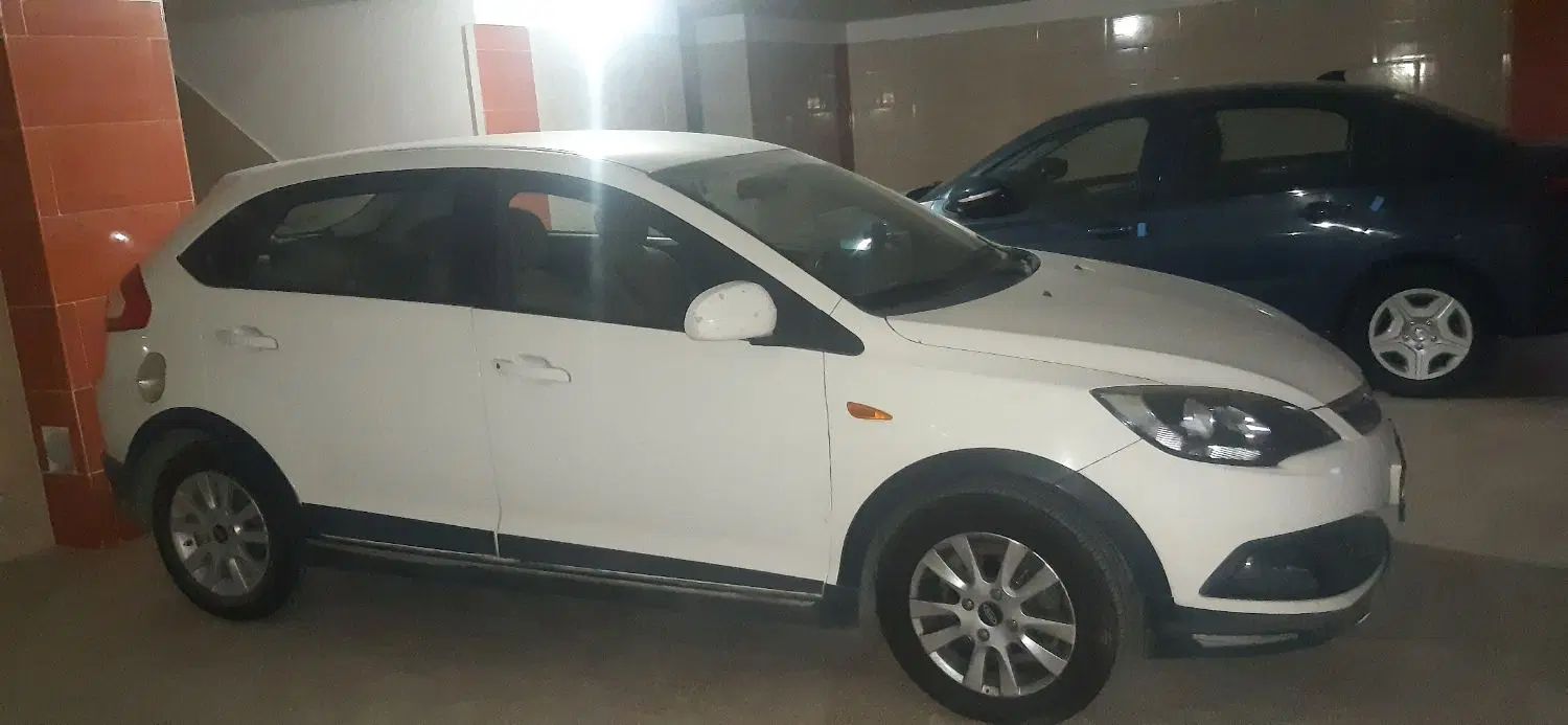 ام وی ام 315 هاچ بک اسپرت لاکچری - 1395