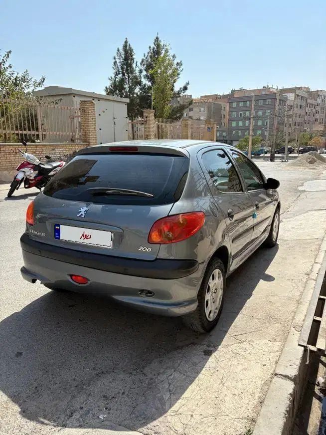 پژو 206 تیپ 5 - 1394