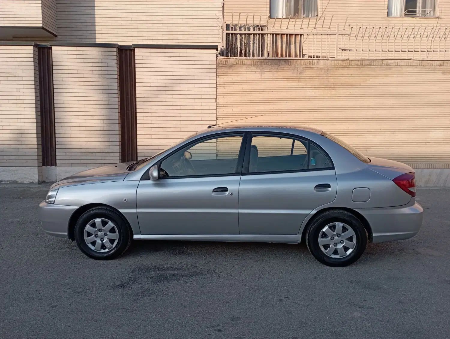 کیا ریو مونتاژ دنده ای LS - 1385