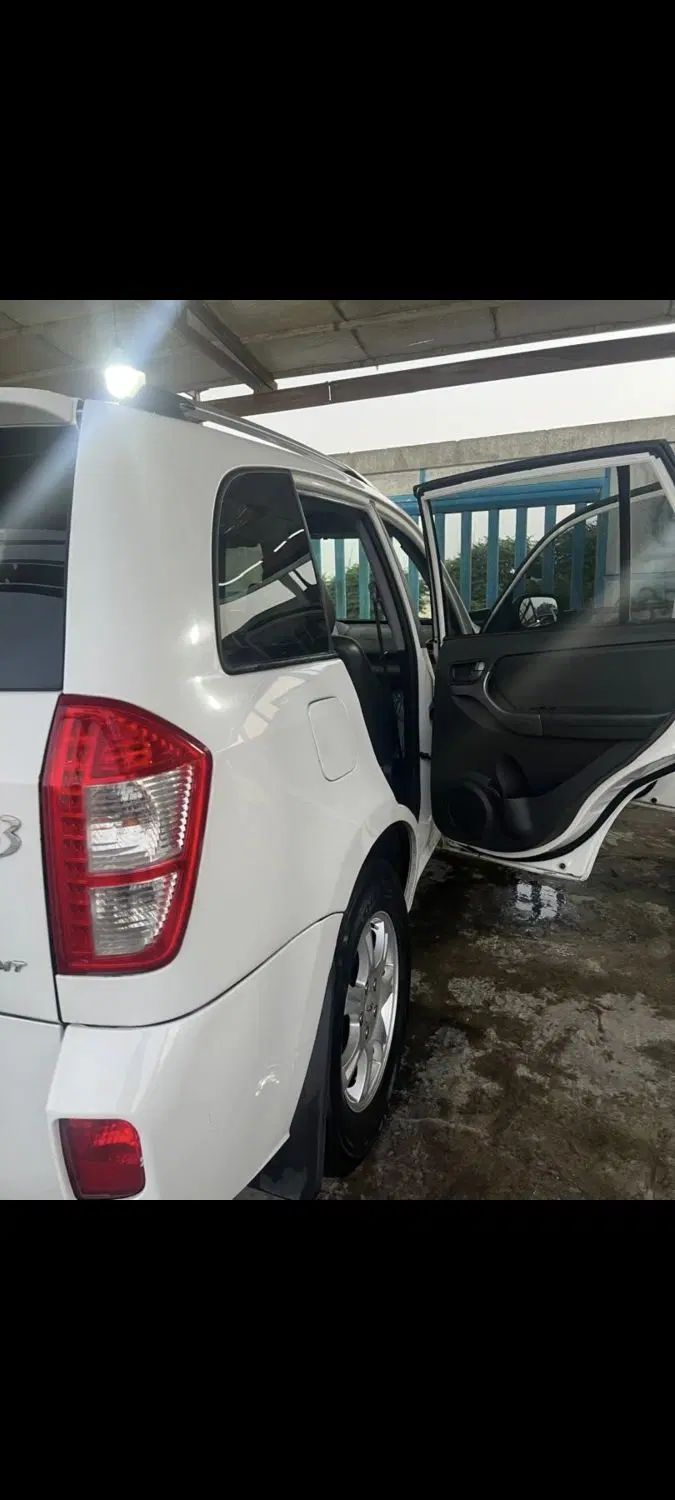 ام وی ام X33 دنده‌ای ساده - 1393