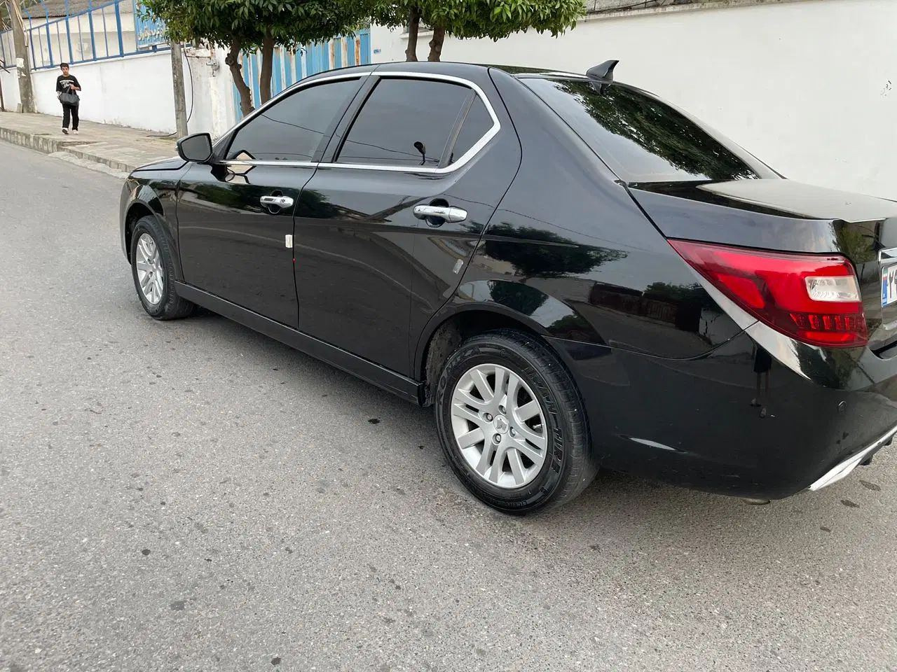 دنا پلاس تیپ ۲ سانروف ۴ ایربگ - 1401