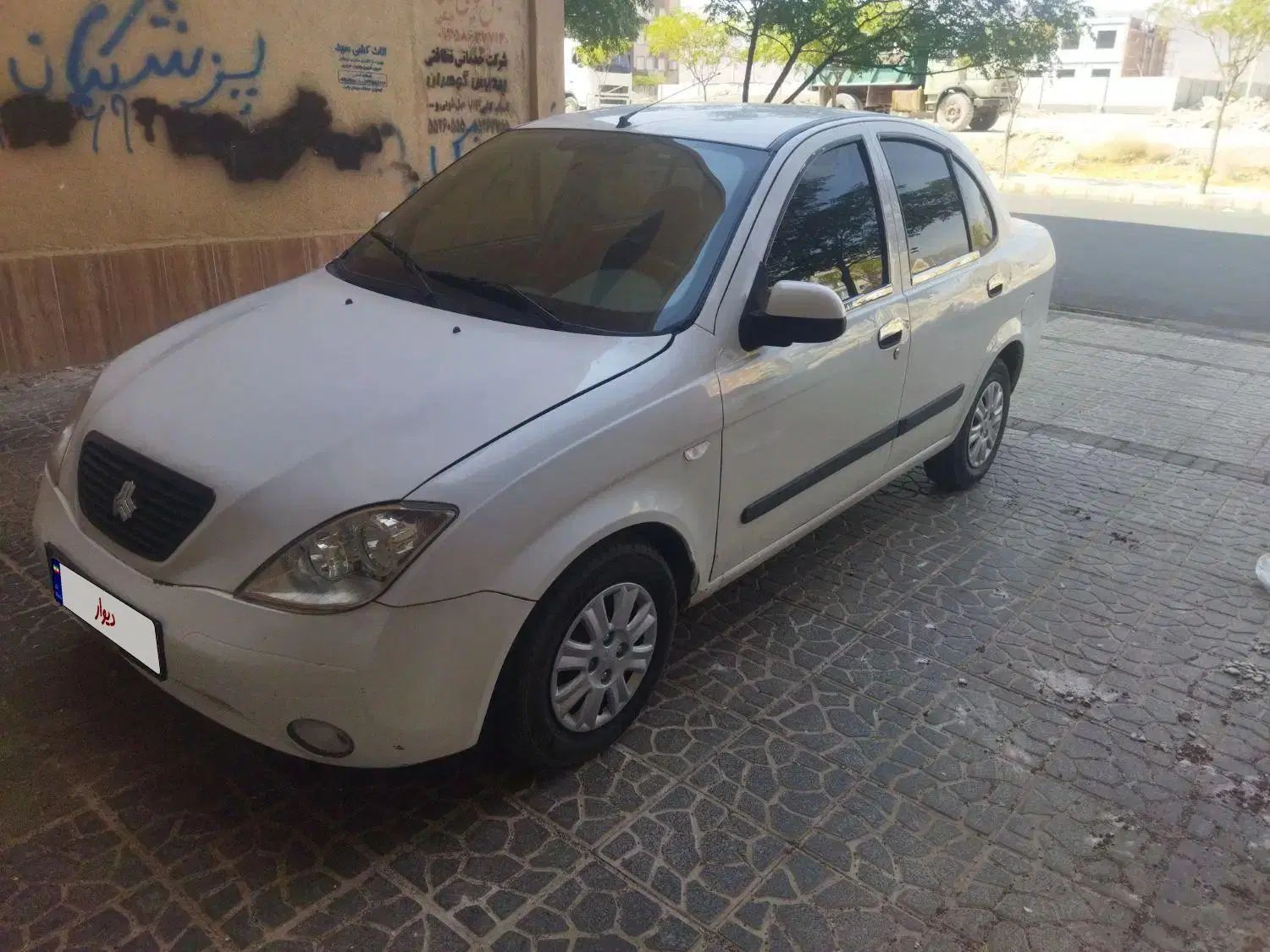 تیبا صندوق دار SX - 1390