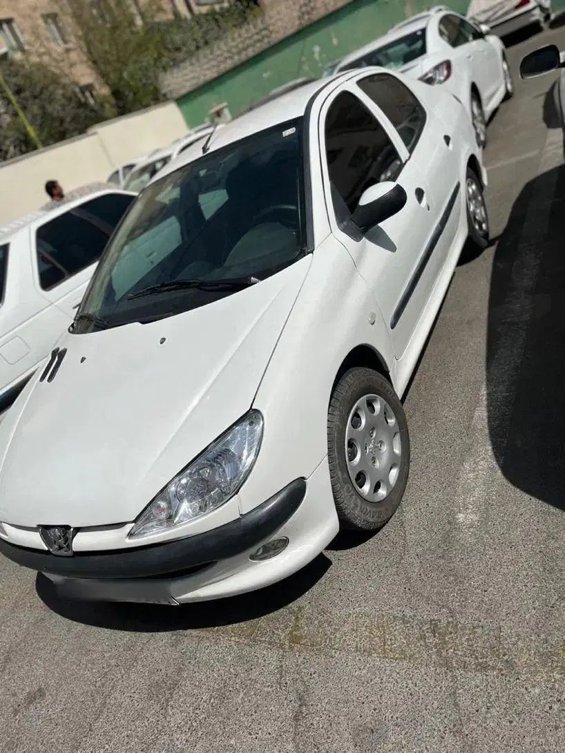 پژو ۲۰۶ صندوق دار v8 - 1397