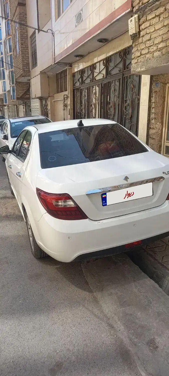 دنا پلاس توربو اتوماتیک - 1403