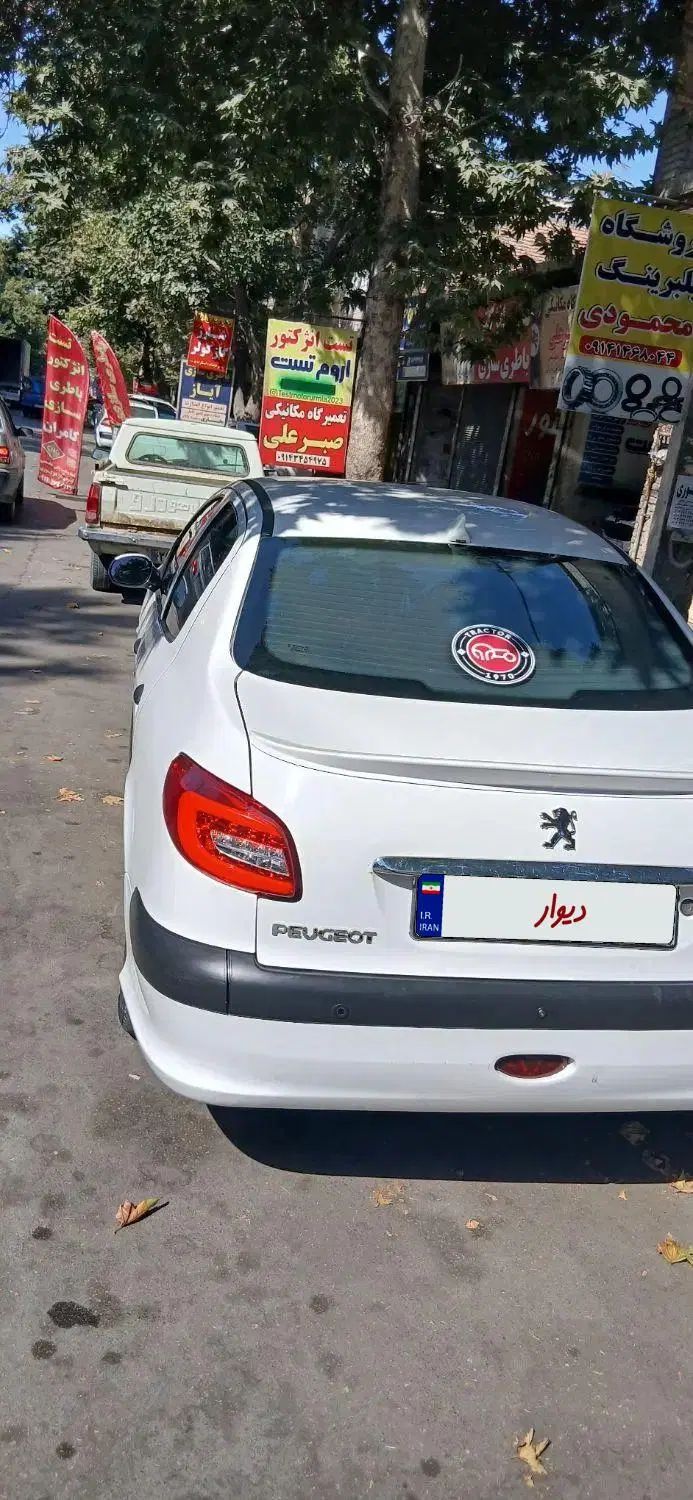 پژو ۲۰۶ صندوق دار v8 - 1395