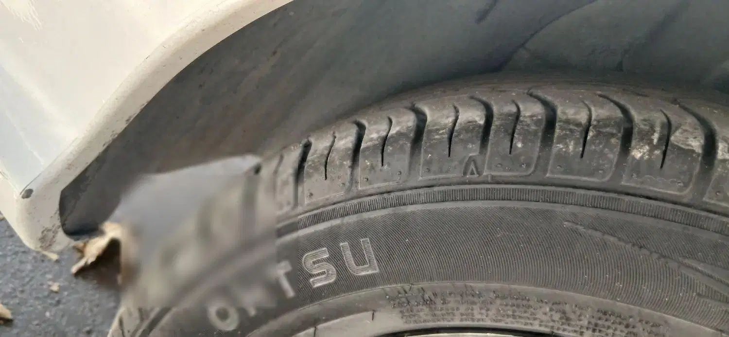 پژو ۲۰۶ صندوق دار v8 - 1395