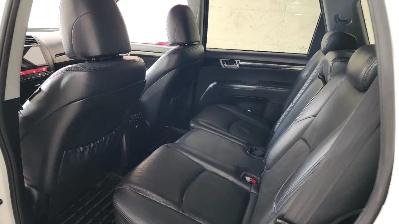 کیا موهاوی فول v8 - 2013