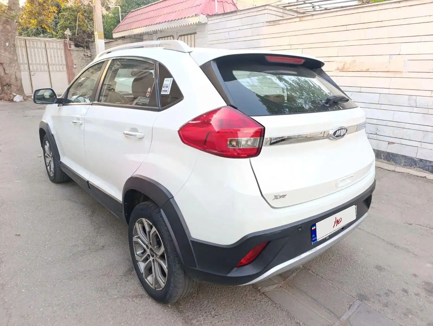 ام وی ام X22 اتوماتیک اسپرت - 1396
