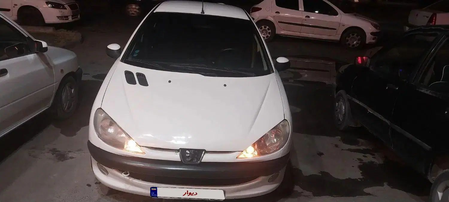 پژو ۲۰۶ صندوق دار v8 - 1389