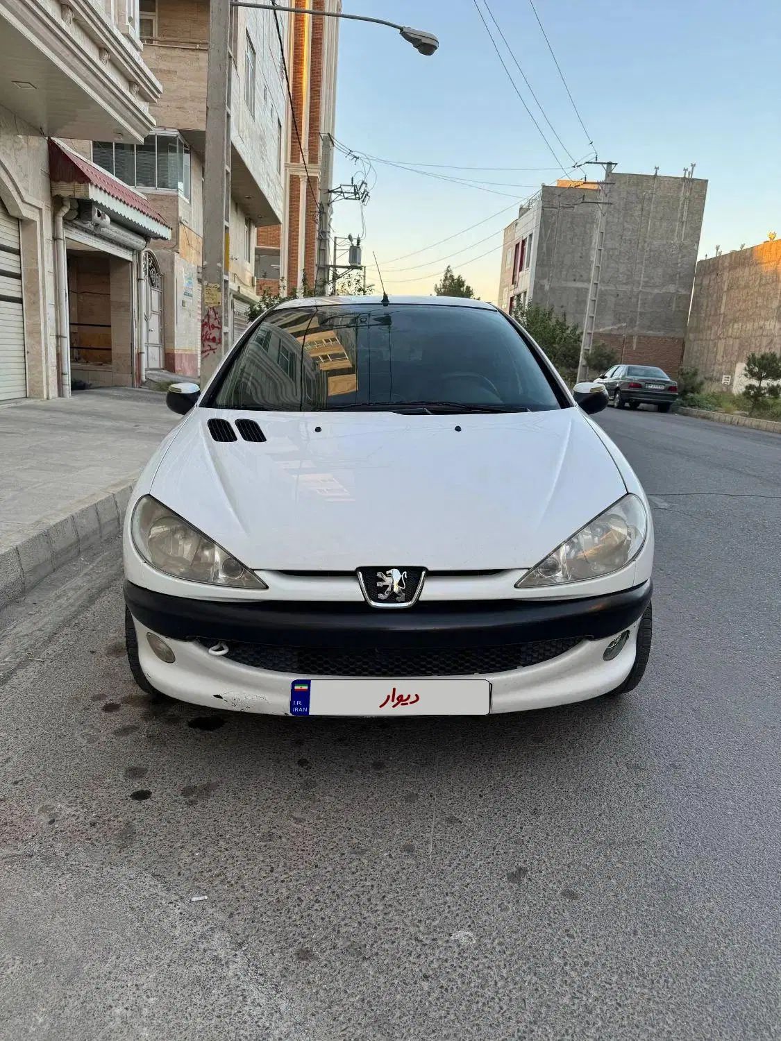 پژو ۲۰۶ صندوق دار v2 - 1390