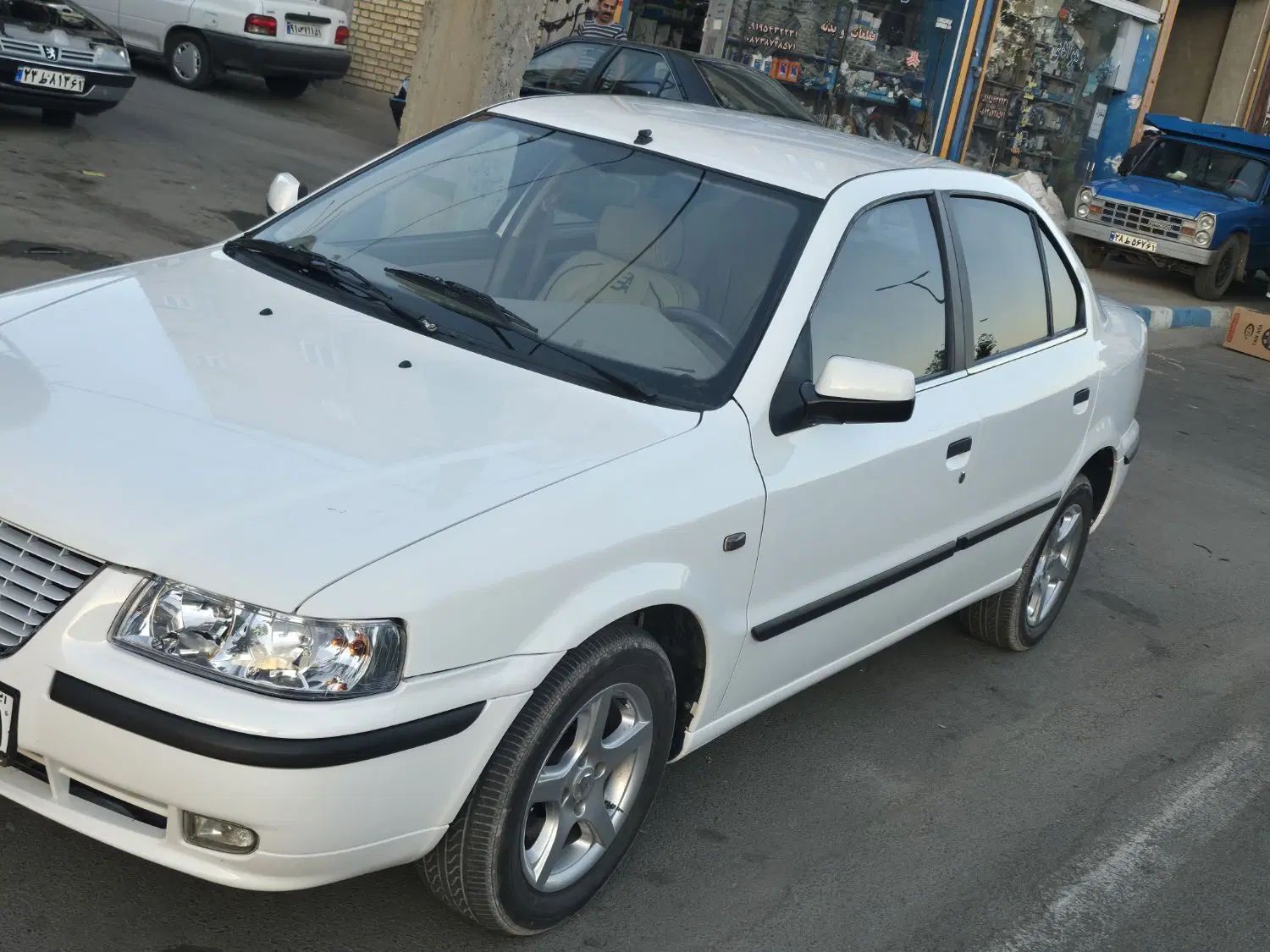 سمند LX XU7 - 1395