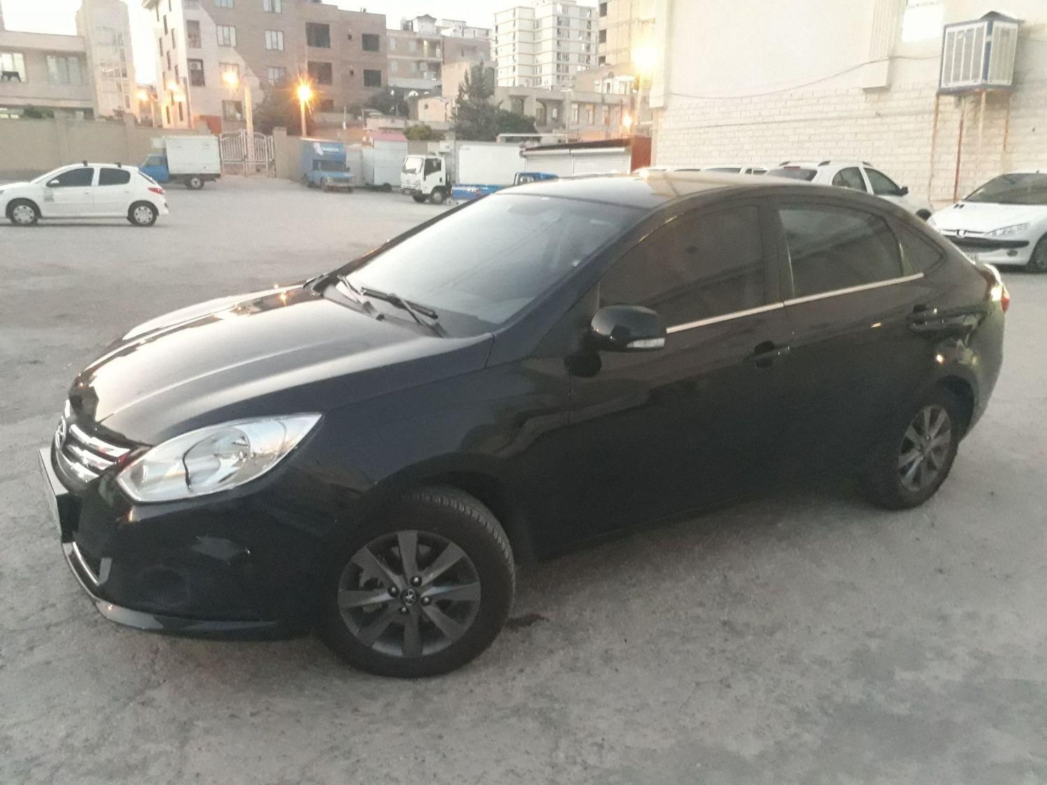 جک J4 اتوماتیک آپشنال - 1404