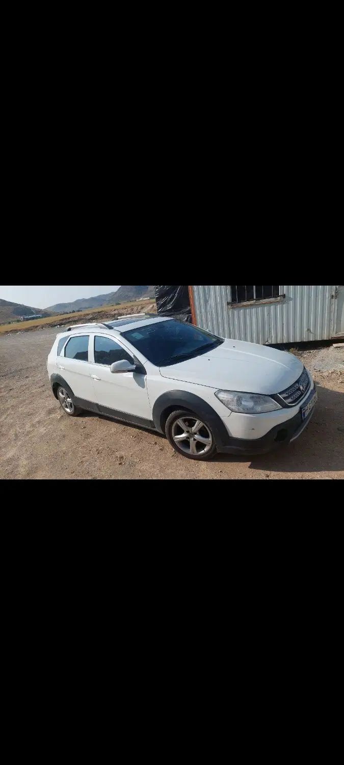 خودرو دانگ فنگ، H30 کراس آگهی ann_20404550