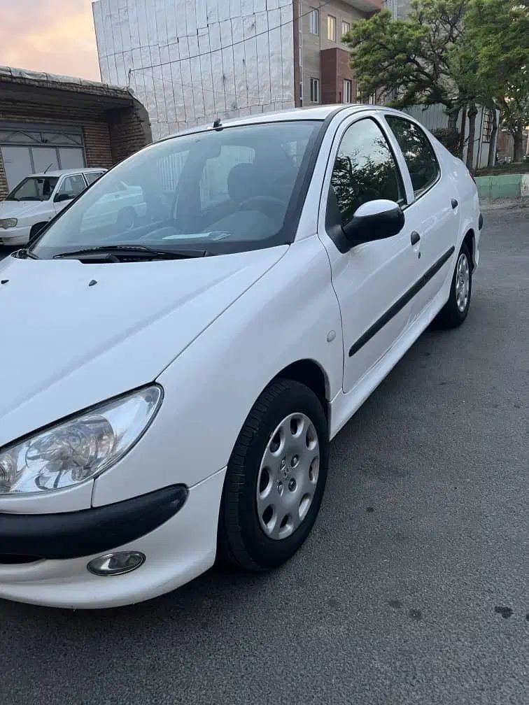 پژو ۲۰۶ صندوق دار v8 - 1395