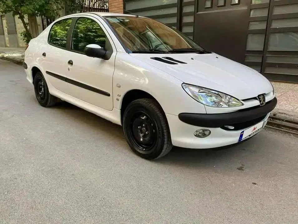 پژو ۲۰۶ صندوق دار v8 - 1389