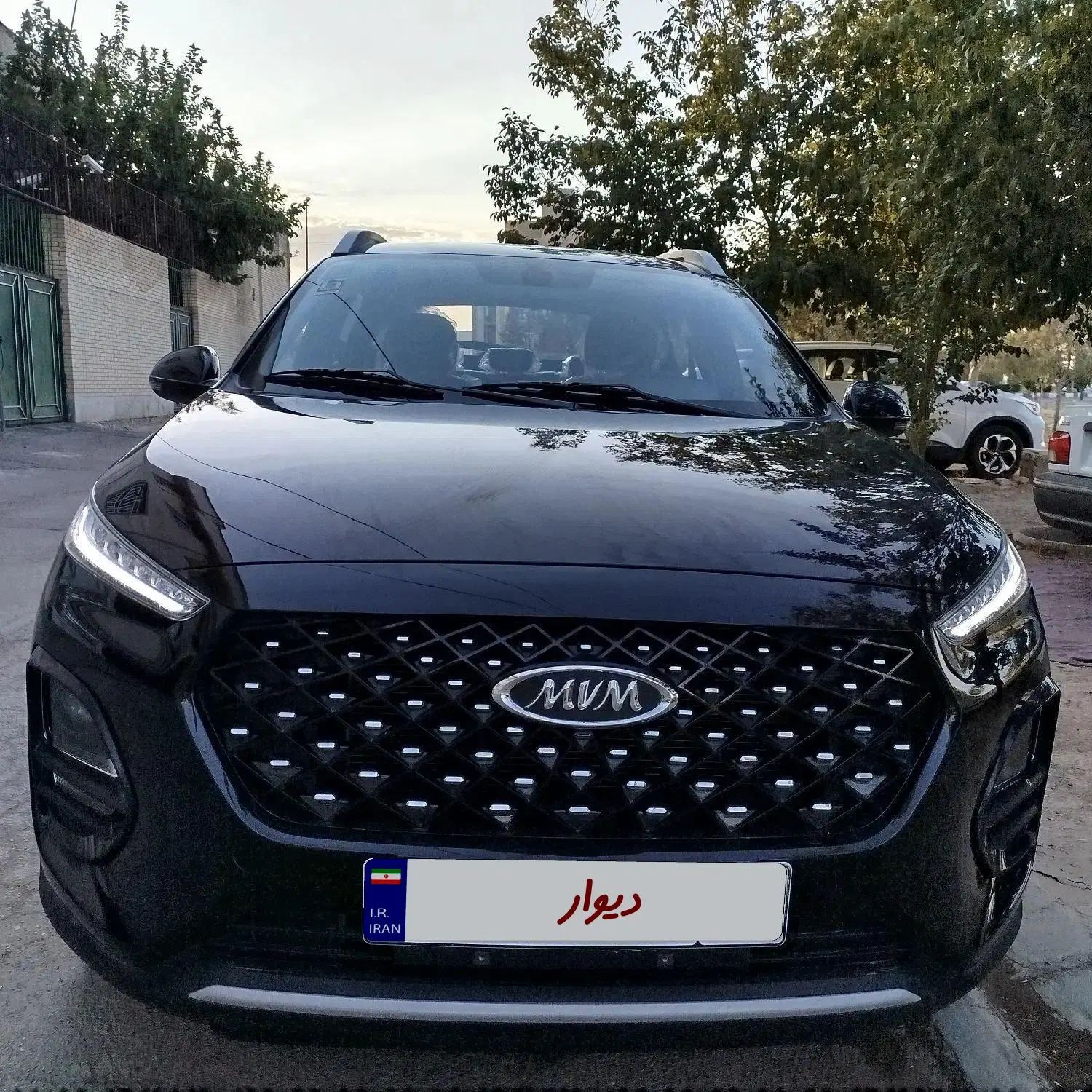ام وی ام X22 پرو دنده‌ای - 1403