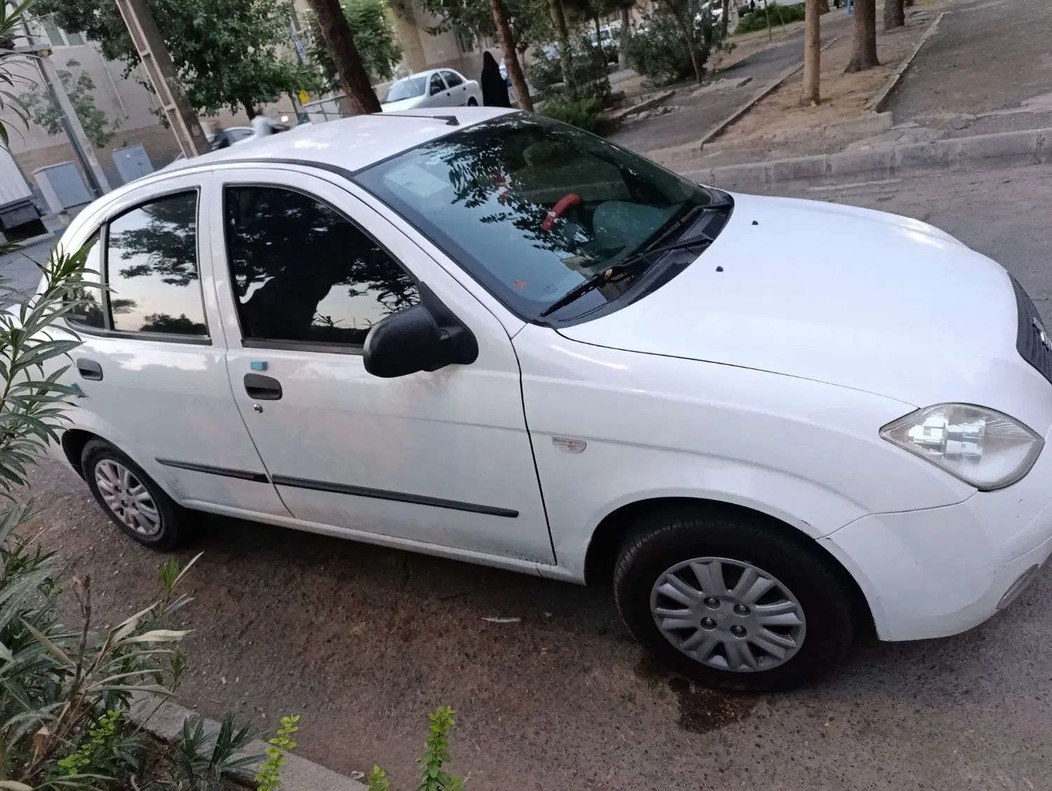 تیبا صندوق دار SX - 1398