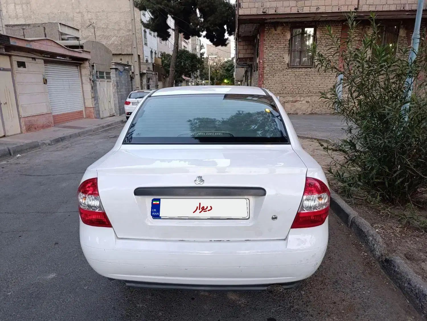 تیبا صندوق دار SX - 1398