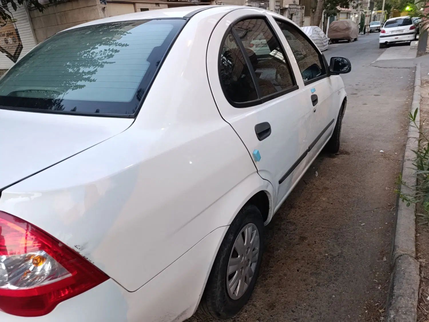 تیبا صندوق دار SX - 1398